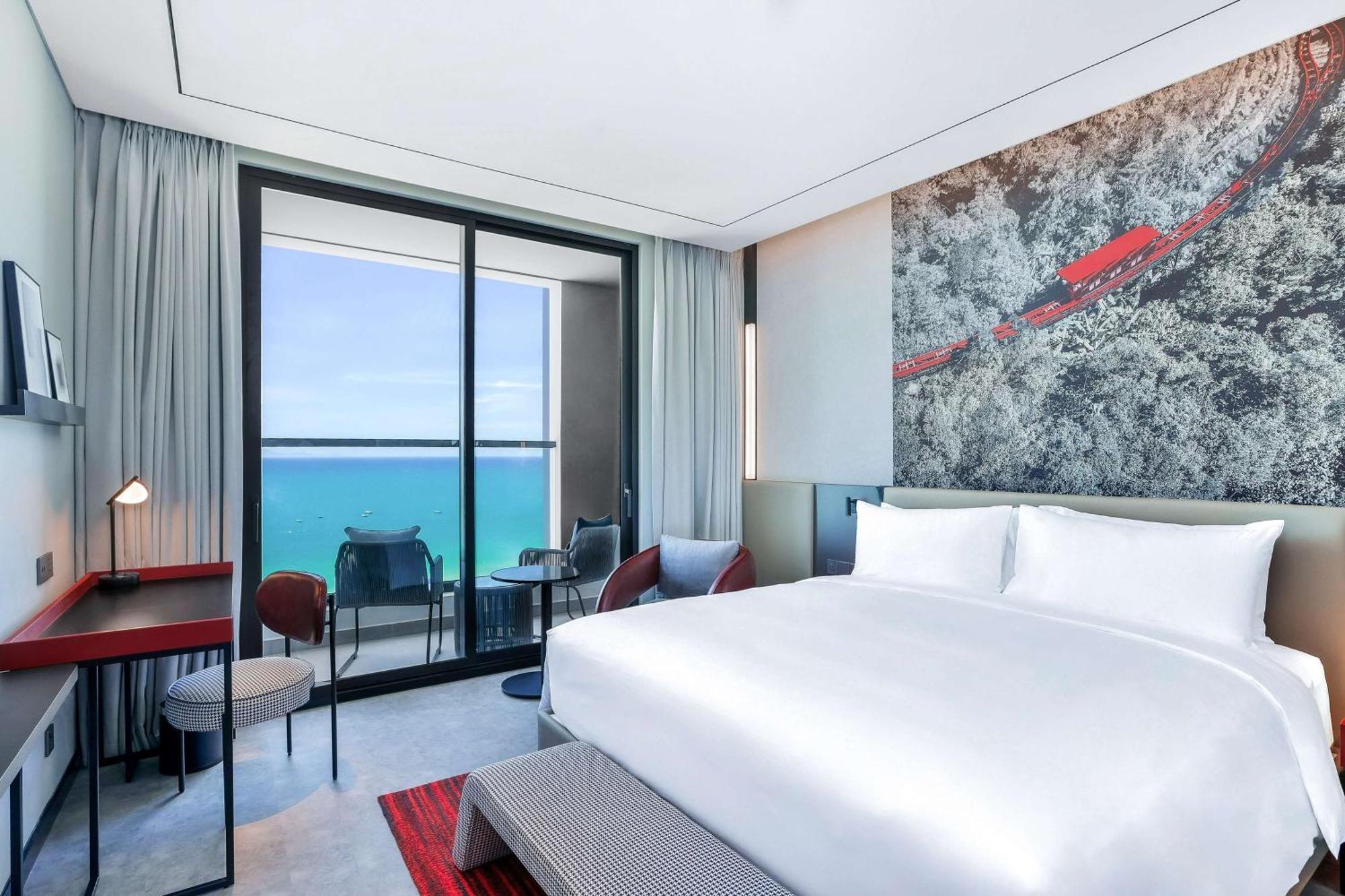 Radisson Red Danang Hotel Exterior photo